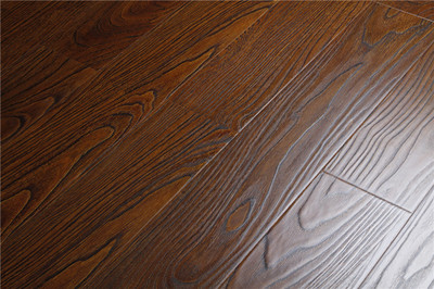 森邁木韻流金系列復合地板 李晨代言，十大品牌的品質之選